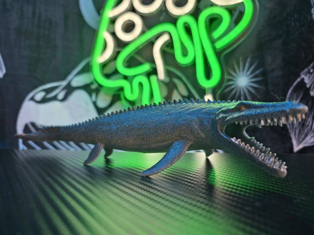 Boley Jurassic Mosasaurus 10.5" 2020